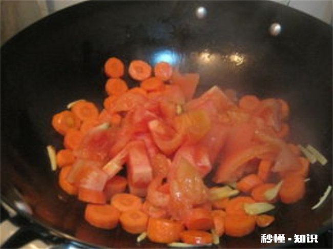 西红柿羊肉汤的做法 西红柿羊肉汤的做法大全