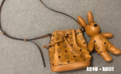 MCM菜篮子和水桶包哪个值得入手 MCM菜篮子和信封包哪个好看
