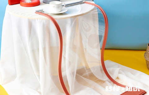 透明软门帘是什么材质 透明软门帘怎么擦更亮