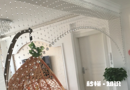 珠帘隔断风水挂多长 客厅隔断珠帘选什么颜色好
