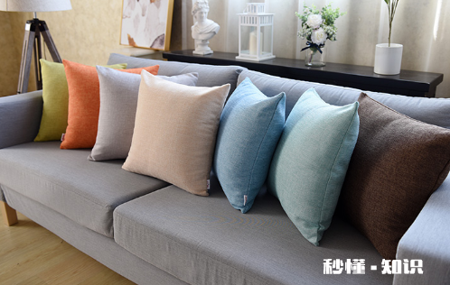 沙发抱枕变形怎样恢复 沙发抱枕里面填充什么材料最好