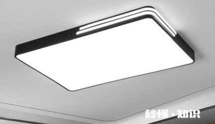 吸顶灯太亮了用什么降低亮度 吸顶灯不太亮了是怎么回事