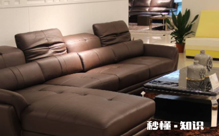 皮沙发的黑色霉渍如何处理 皮沙发发霉会渗透到里面吗