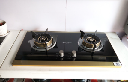 燃气灶上点火针坏了可以更换吗 煤气灶点火针是哪个位置