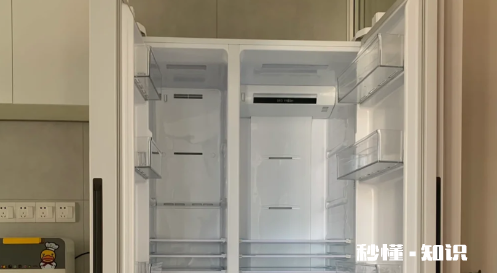 冰箱老是突然嘎嘣一声怎么回事 冰箱两侧手摸上去为什么有响声呢