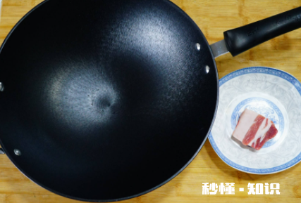 铁锅干烧后生锈了咋办 铁锅为什么一直洗都还有锈