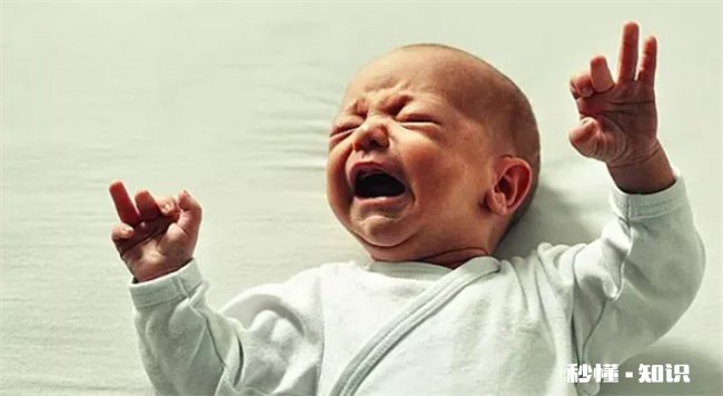 4个月的小孩睡觉前哭闹正常吗 4个月的孩子睡觉前一直哭闹