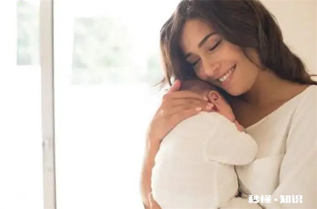 4个月的小孩睡觉前哭闹正常吗 4个月的孩子睡觉前一直哭闹