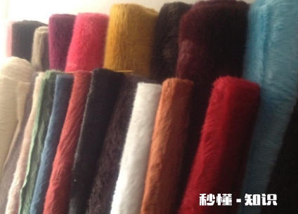 人造毛绒衣服怎么洗干净 人造毛绒是什么材料