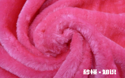 人造毛绒衣服怎么洗干净 人造毛绒是什么材料