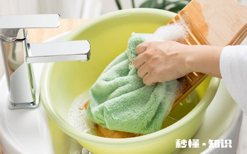 脏衣服长期堆放不洗有细菌吗 脏衣服一个月不洗会怎么样