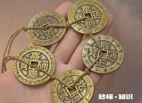 五帝钱可以提升自身运势吗 为什么有的人喜欢在门上挂五帝钱