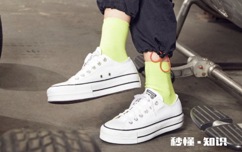 帆布鞋穿着磨脚是买小了吗 帆布鞋磨脚怎么处理就不磨脚了