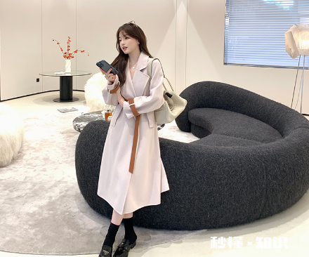 绵羊毛大衣穿着扎人吗 绵羊毛大衣穿着扎人是不是质量不好