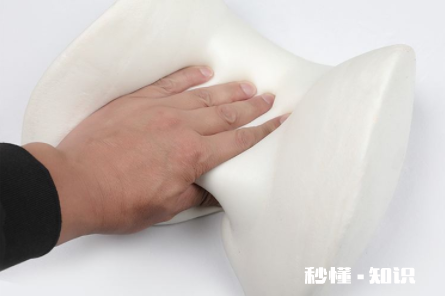 记忆枕芯可以直接洗吗 记忆棉枕头水洗后变形了还能恢复吗