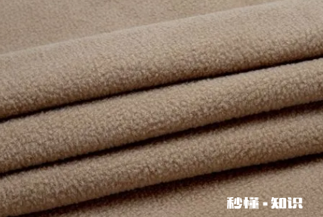 摇粒绒适合什么年龄段穿的 买摇粒绒的衣服注意什么