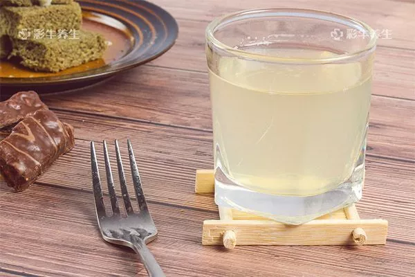 哺乳期可以吃韭菜吗 哺乳期饮食应注意什么