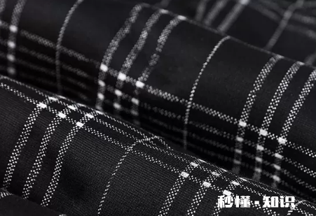 买羽绒裤是否要买大一号 买羽绒裤选多大尺寸合适