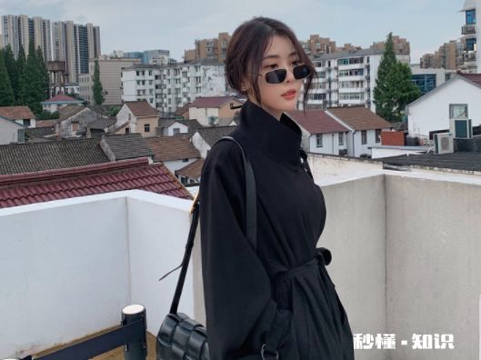 风衣长款好看还是中长款好看 矮个子买风衣怎么选择长度