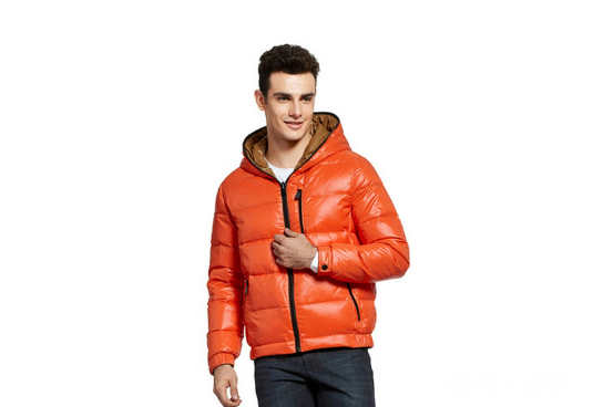 羽绒服一股鸭毛的味道是好还是坏 羽绒服一股鸭毛的味道可以退货么