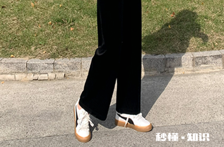 黑色灯芯绒容易吸灰吗 黑色灯芯绒粘毛怎么办