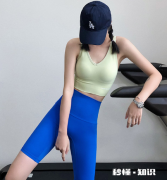 美背内衣会不会把胸穿小了 胸小的人穿美背是不是很尴尬