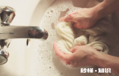 衣服被发泡胶粘了怎么办 发泡胶有腐蚀性吗