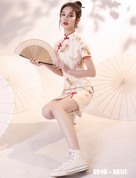 旗袍裙配马丁靴可以吗 长款旗袍配什么鞋子好看