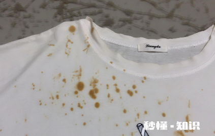 衣服油渍太久怎样清洗 衣服油渍味怎么去除