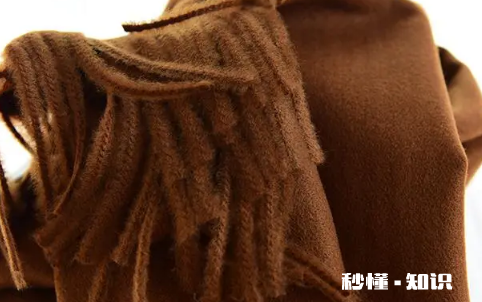 仿羊绒是什么面料 仿羊绒和水晶绒有什么区别