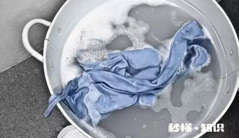 衣服浸泡7天没洗还能要吗 衣服泡一周不洗会怎样