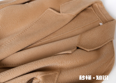 绵羊毛大衣买回来有味道正常吗 绵羊毛大衣有股味道怎么办