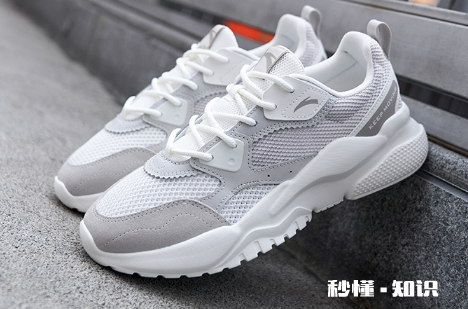 安踏双层网纱鞋夹层怎么清洗 夏天穿双层网面运动鞋热吗