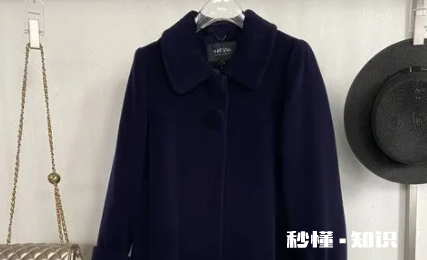 如何去除羊毛大衣上的毛球 羊毛大衣起球不起球