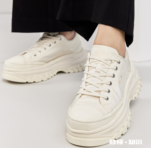 不是白色的帆布鞋需要用白纸包吗 晒帆布鞋是不是必须包白纸