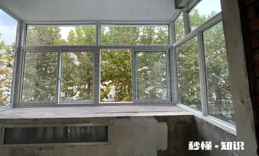 开发商为什么采用塑钢窗户 塑钢窗户有必要换成断桥铝吗