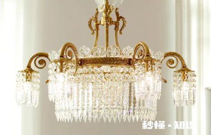 水晶吊灯什么颜色的好看 买水晶吊灯主要看哪个方面