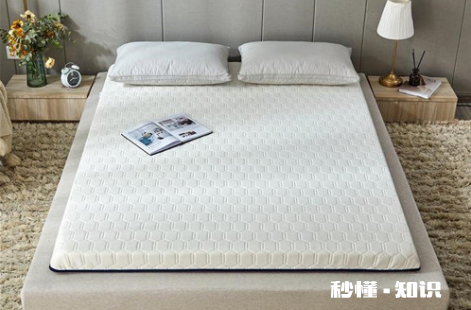 乳胶床垫卷起来会变形吗 乳胶床垫打包太久弹不回来怎么办