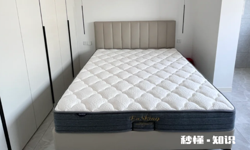 为什么网上的床垫那么便宜 网上买的床垫和实体店差别