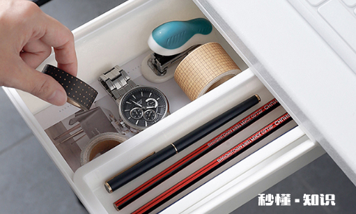 抽屉一边关不严怎么调整滑轨 抽屉卡住了拉不出来怎么办