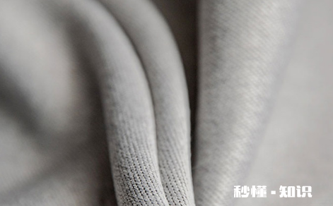 窗帘不遮光会晒黑吗 窗帘不遮光睡觉会长斑吗