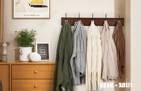 挂衣钩间距多少为合适 挂衣架安装在墙面多高的位置