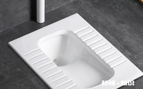 蹲便器与地面砖持平吗 蹲便器与地砖相平还是高一点好