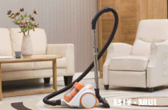 吸尘器漏水是怎么回事 吸尘器有水可以吸吗