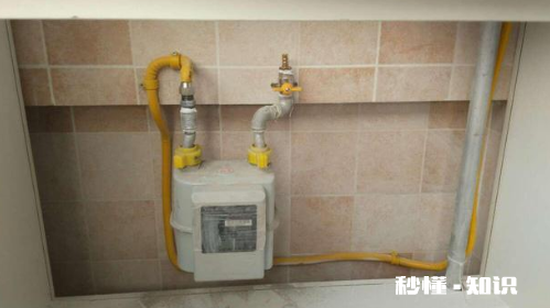 燃气热水器改管道麻烦吗 电热水器换成天然气热水器需要改管道吗