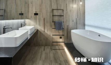 卫生间地板往外渗水是管子裂了吗 卫生间返潮和漏水区别