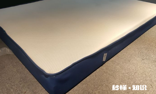 蓝盒子和酒店的床哪个软 蓝盒子床垫睡下来并不舒服吗