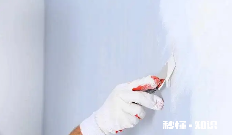 刮腻子之前需要喷水吗 刮腻子之前需要打扫卫生吗