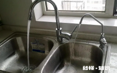 厨房装净水器需要留插座吗 厨房装净水器需要什么样的菜盆