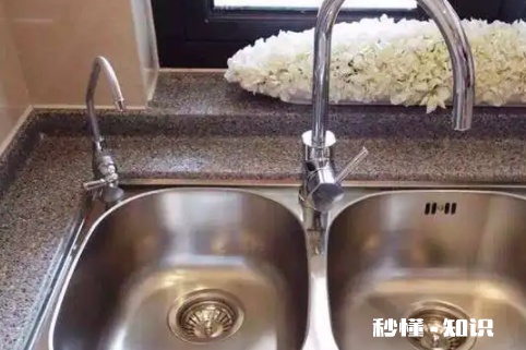 厨房装净水器需要留插座吗 厨房装净水器需要什么样的菜盆
